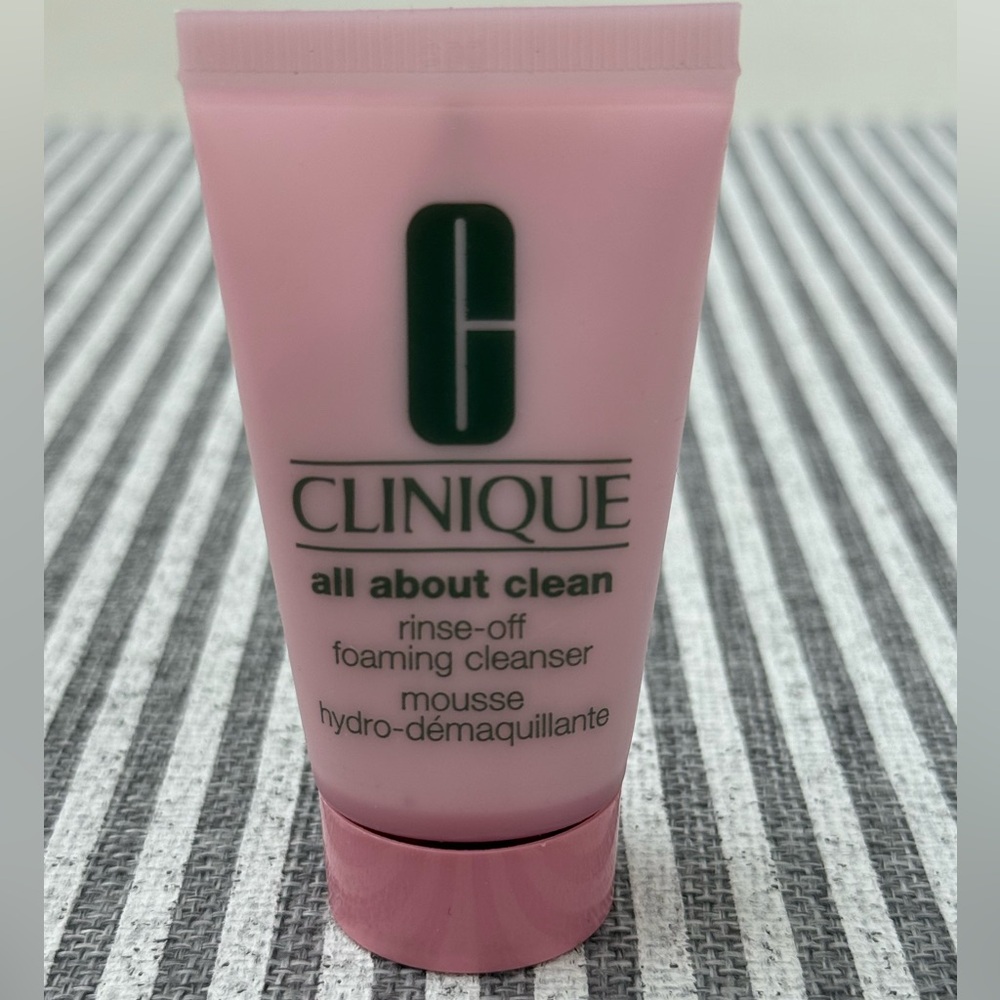 🦋5/$25🦋 Clinique All About Clean Rinse-off Foaming Cleanser